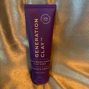 Brand new generation clay brightening mask